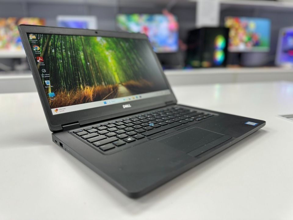 Dell Latitude 5490| intel i5-8th| 8GB RAM | 256GB SSD |14" 1080P