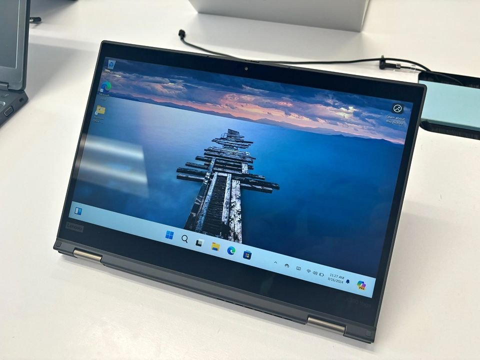 Lenovo Thinkpad X390 Yoga, i5