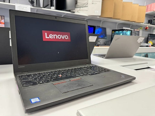 Lenovo ThinkPad E560, i7