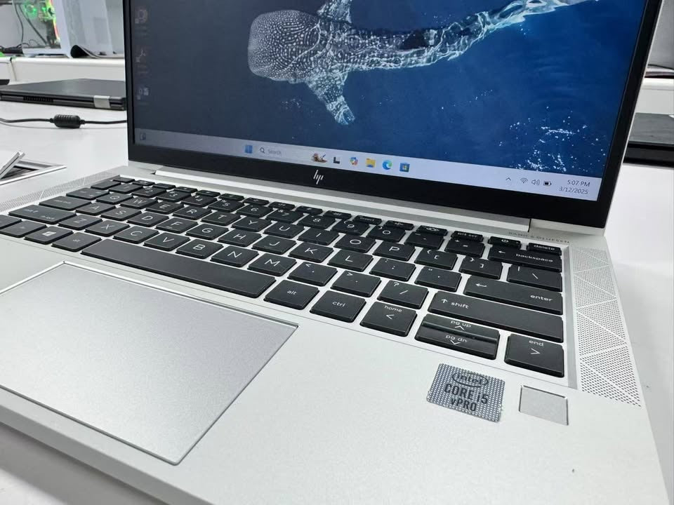 HP Elitebook 830 G6, i5