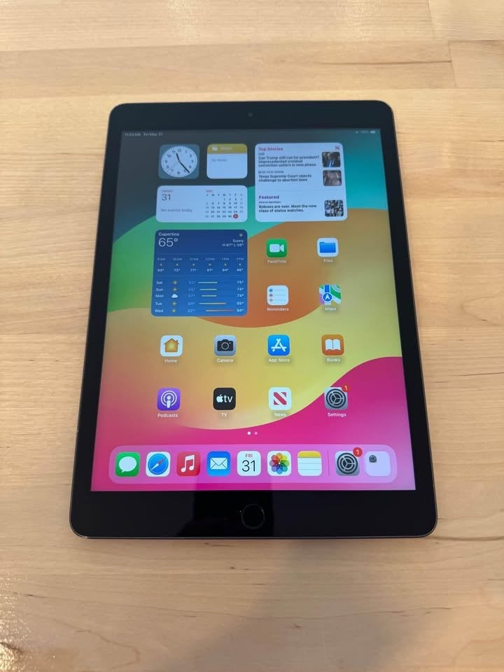 Refurbished (Excellent) - iPad 10.2" 128G with Wi-Fi (8 Generation)